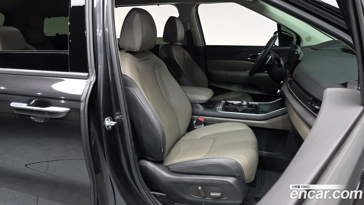 Kia Canival 2025