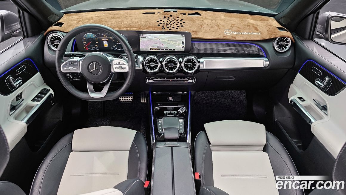 Mercedes-Benz GLB-Class 2021
