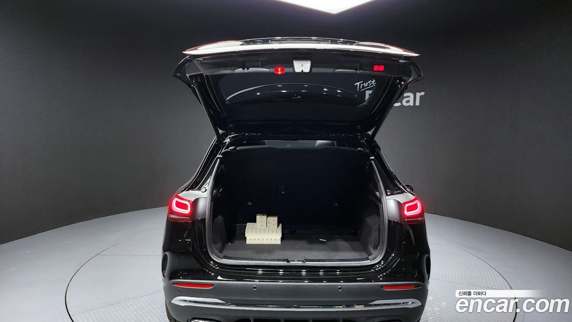 Mercedes-Benz GLA-Class 2022