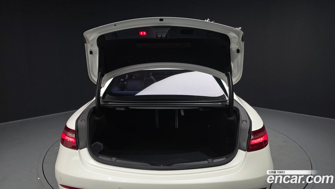 Mercedes-Benz E-Class 2017