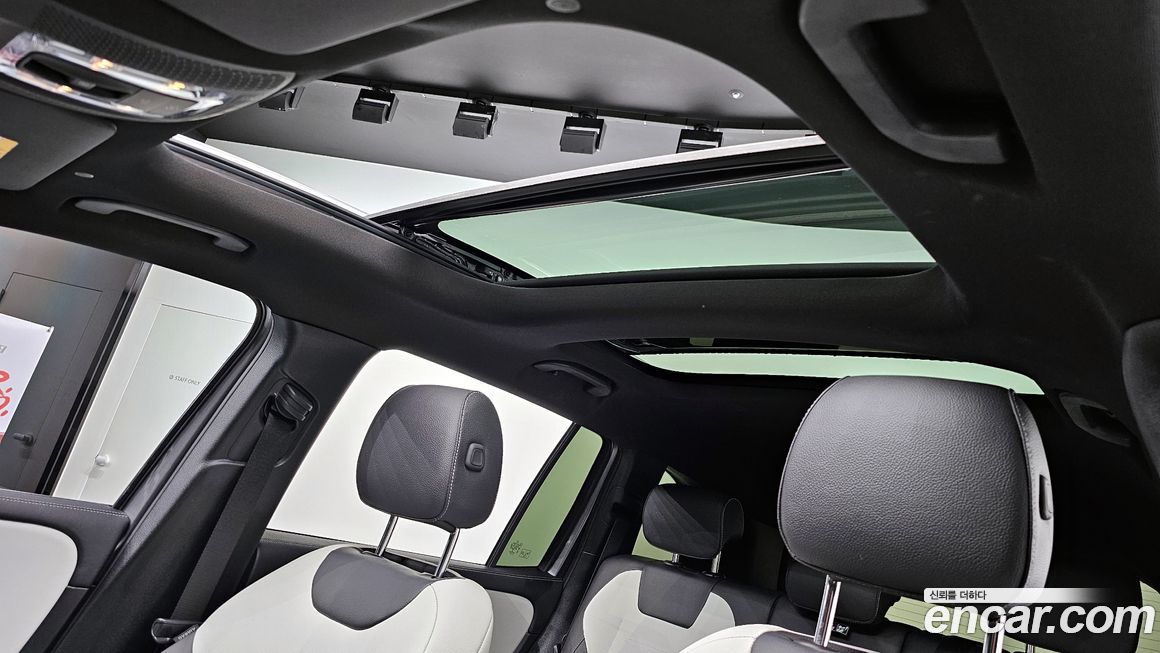 Mercedes-Benz GLB-Class 2021