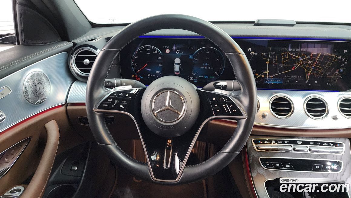 Mercedes-Benz E-Class 2021