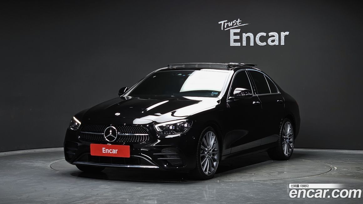 Mercedes-Benz E-Class 2022