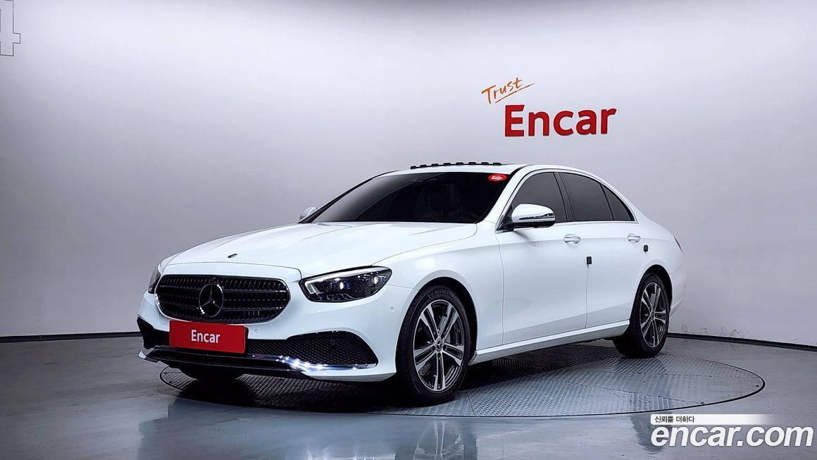 Mercedes-Benz E-Class 2021