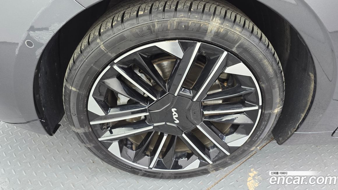 Kia K8 2025