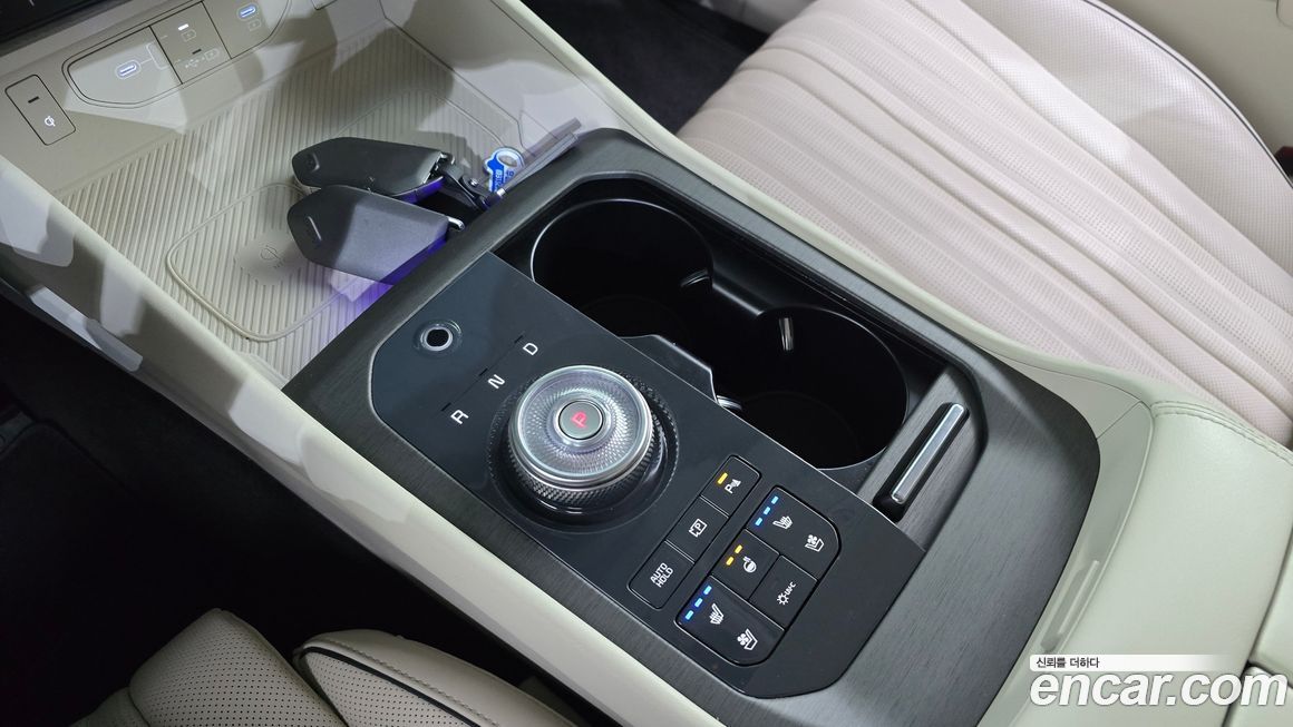 Kia K8 2025