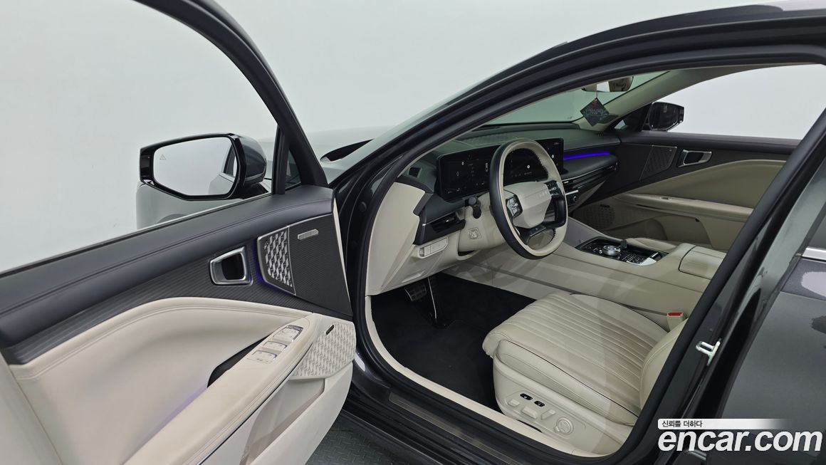 Kia K8 2025