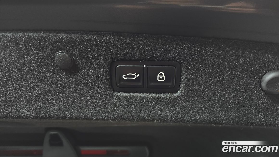 Kia K8 2025
