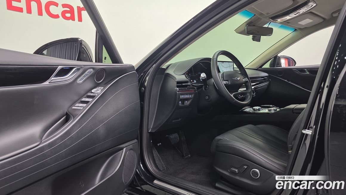 Genesis G80 2023