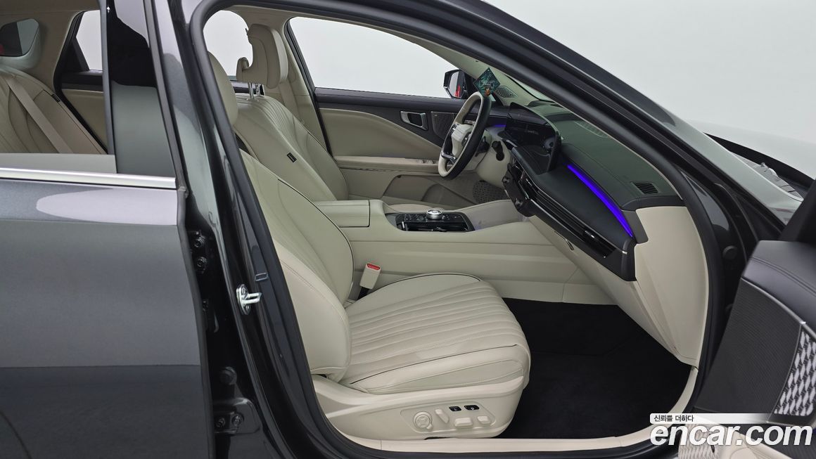Kia K8 2025