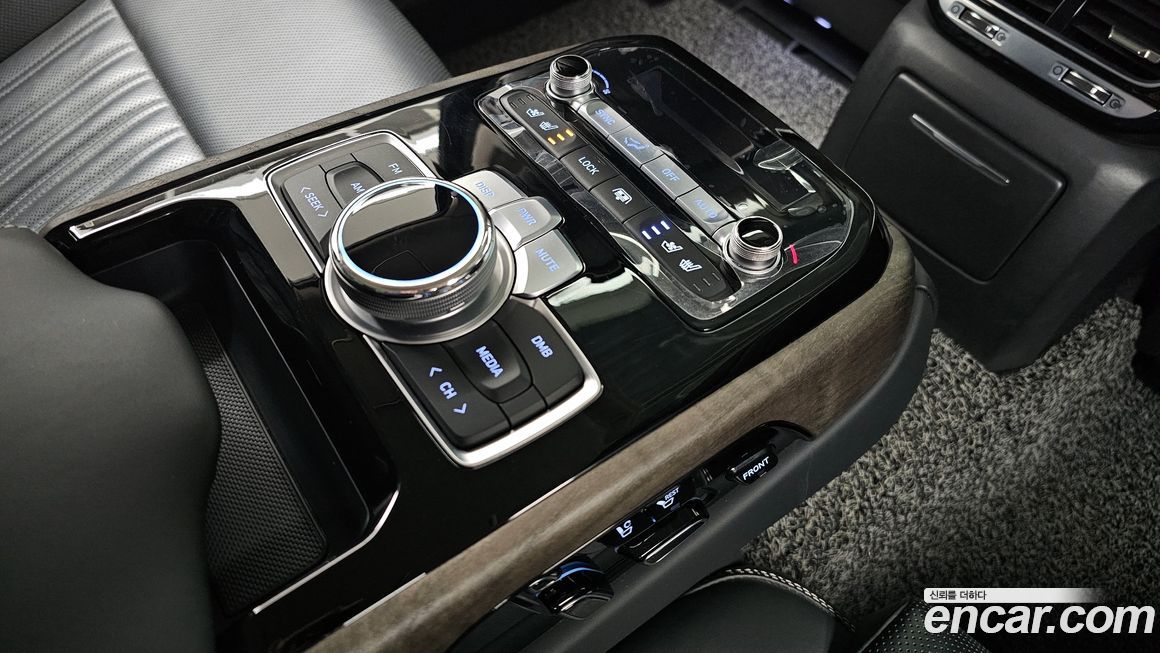 Genesis G90 2019