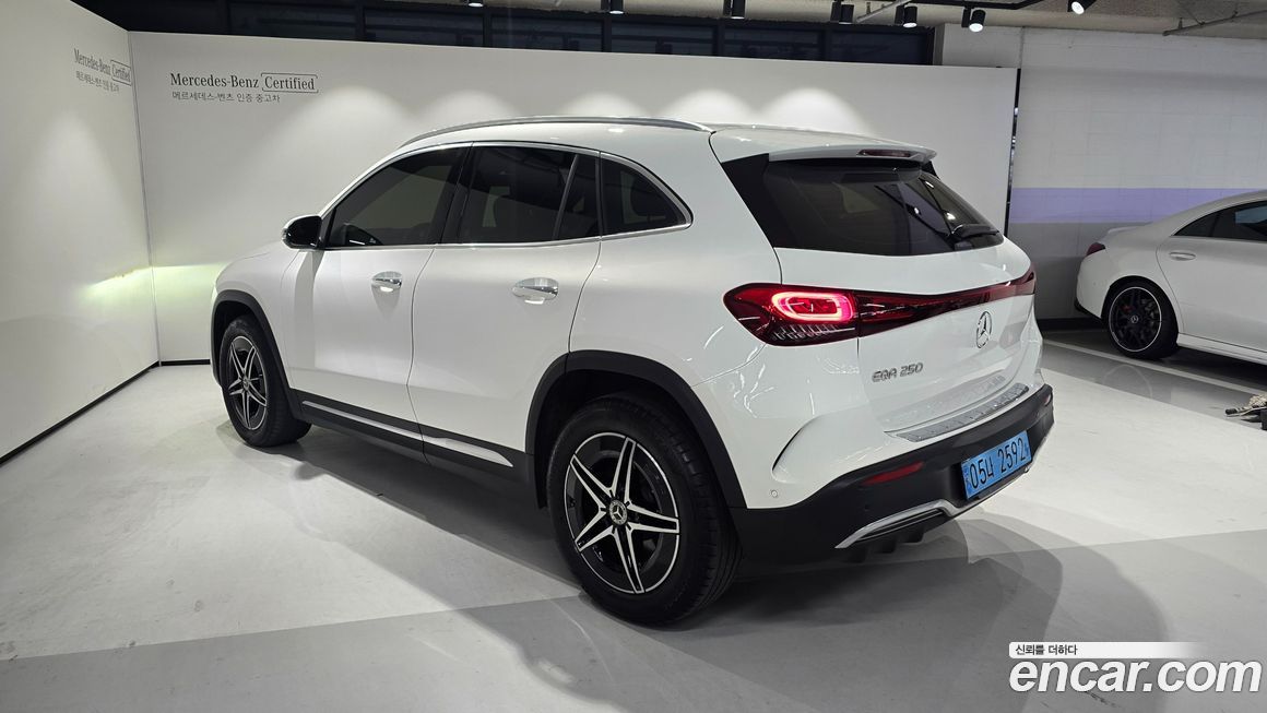 Mercedes-Benz EQA 2023