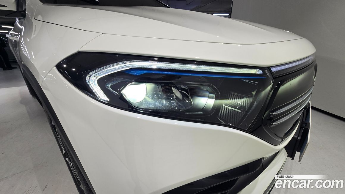 Mercedes-Benz EQA 2023