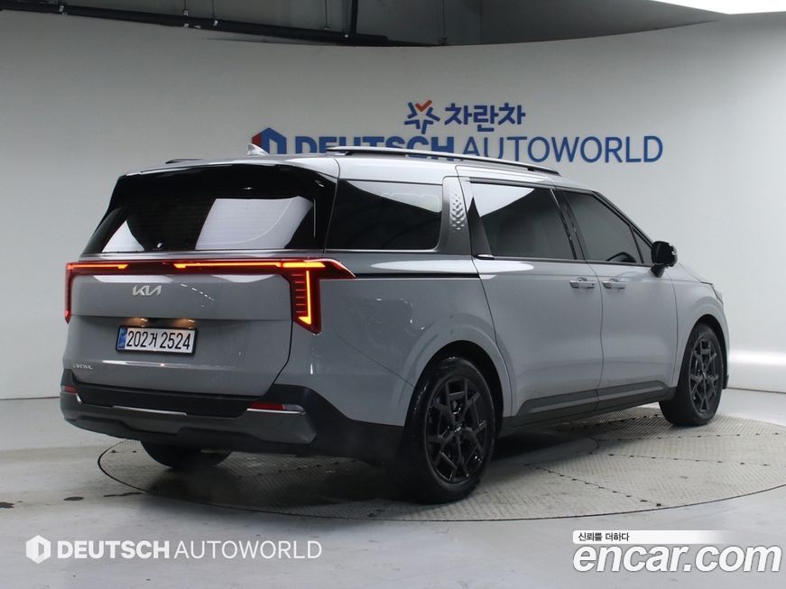 Kia Canival 2025