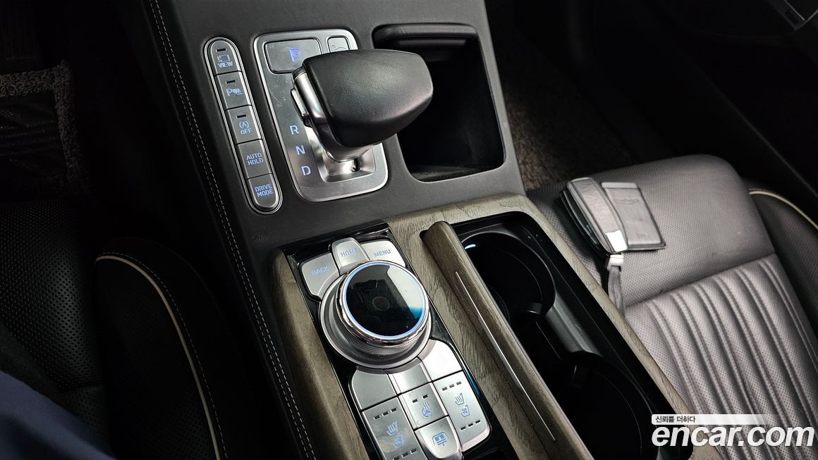 Genesis G90 2019