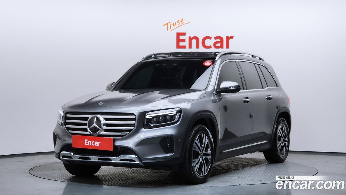 Mercedes-Benz GLB-Class 2024