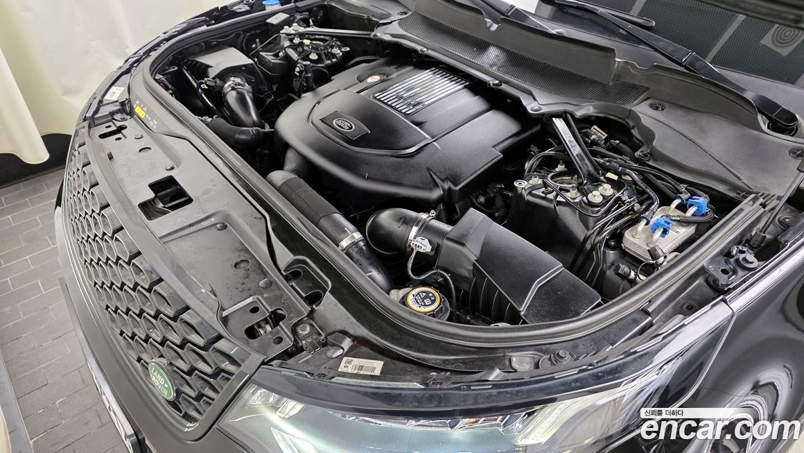 Land Rover Discovery 2020