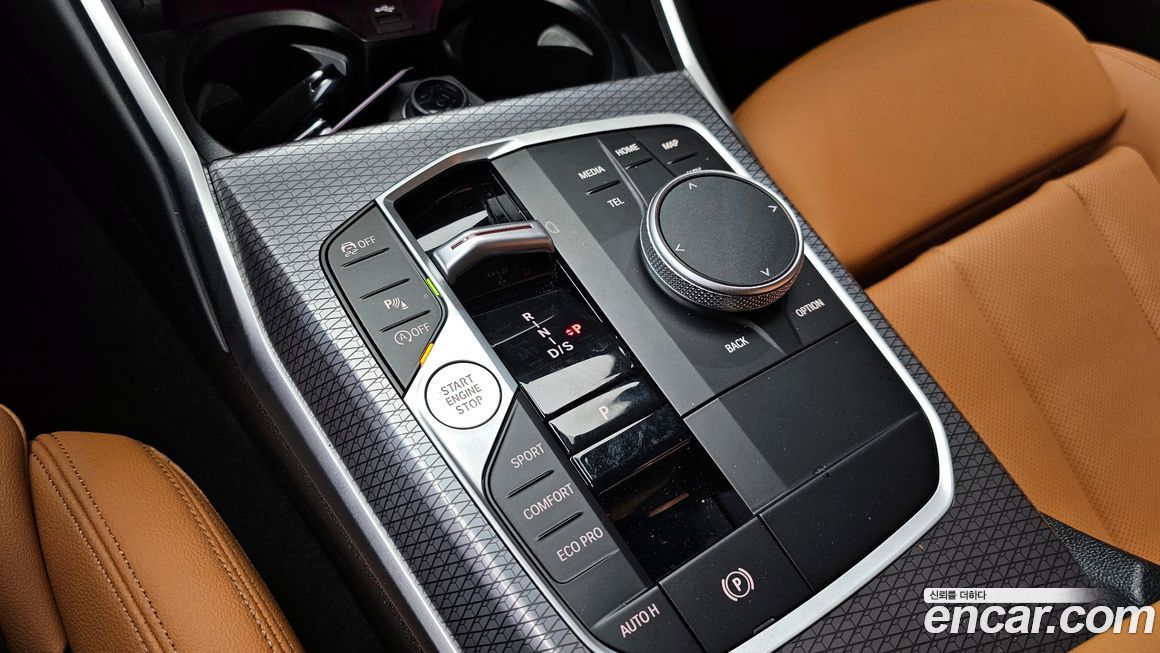 BMW 3-Series 2024