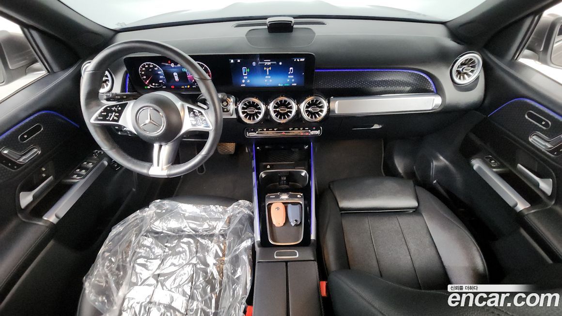 Mercedes-Benz GLB-Class 2024