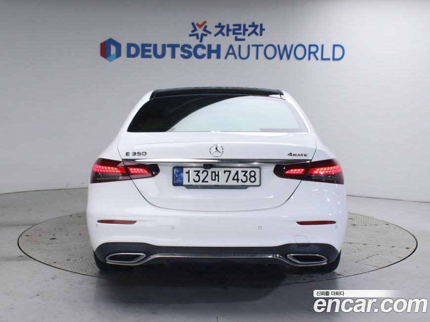 Mercedes-Benz E-Class 2021