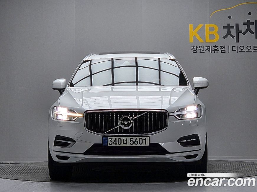 Volvo XC60 2021