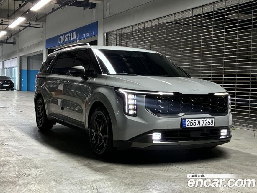 Kia Canival 2025