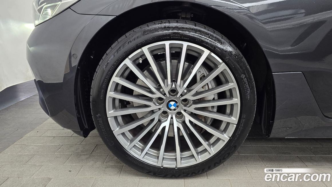 BMW Gran Turismo 2021