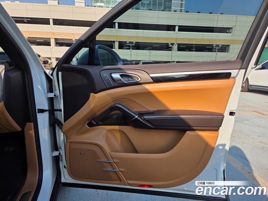 Porsche Cayenne 2015