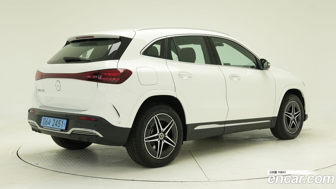 Mercedes-Benz EQA 2025