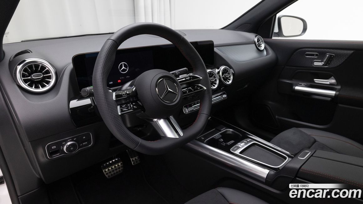 Mercedes-Benz GLA-Class 2026