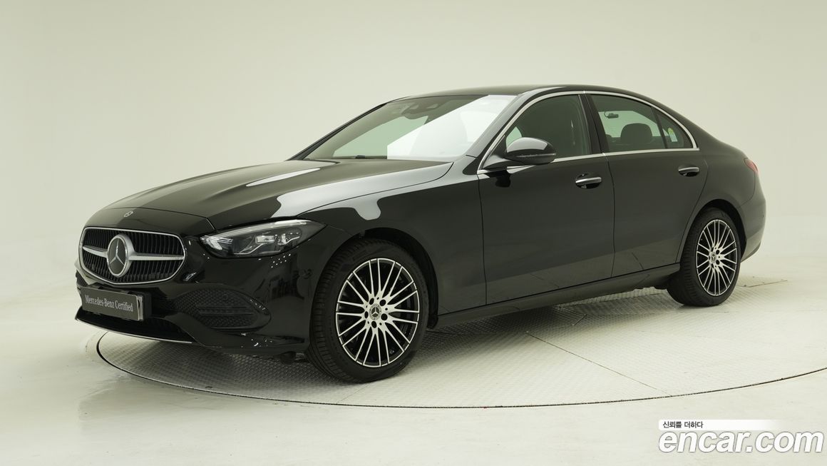 Mercedes-Benz C-Class 2025