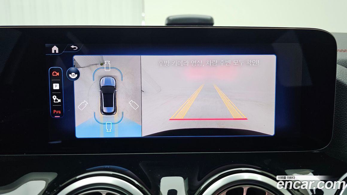 Mercedes-Benz EQA 2025