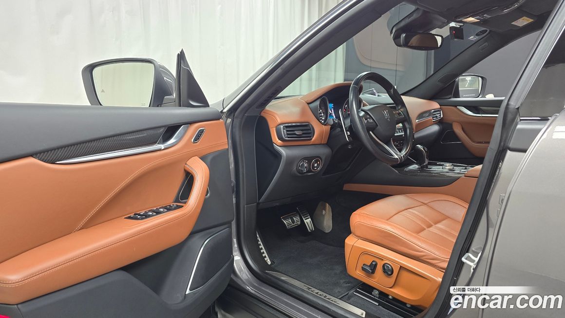 Maserati Levante 2017