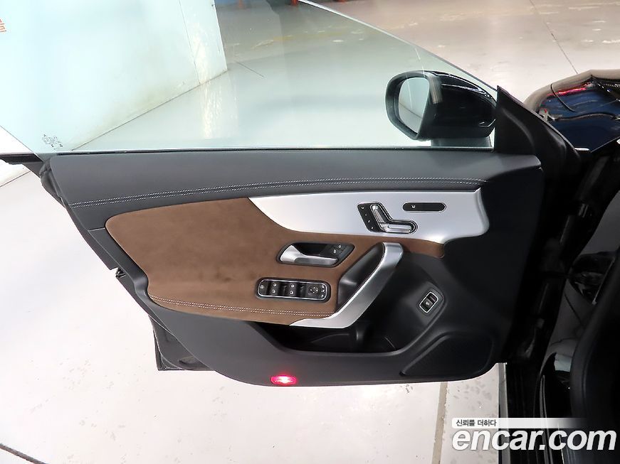 Mercedes-Benz CLA-Class 2025