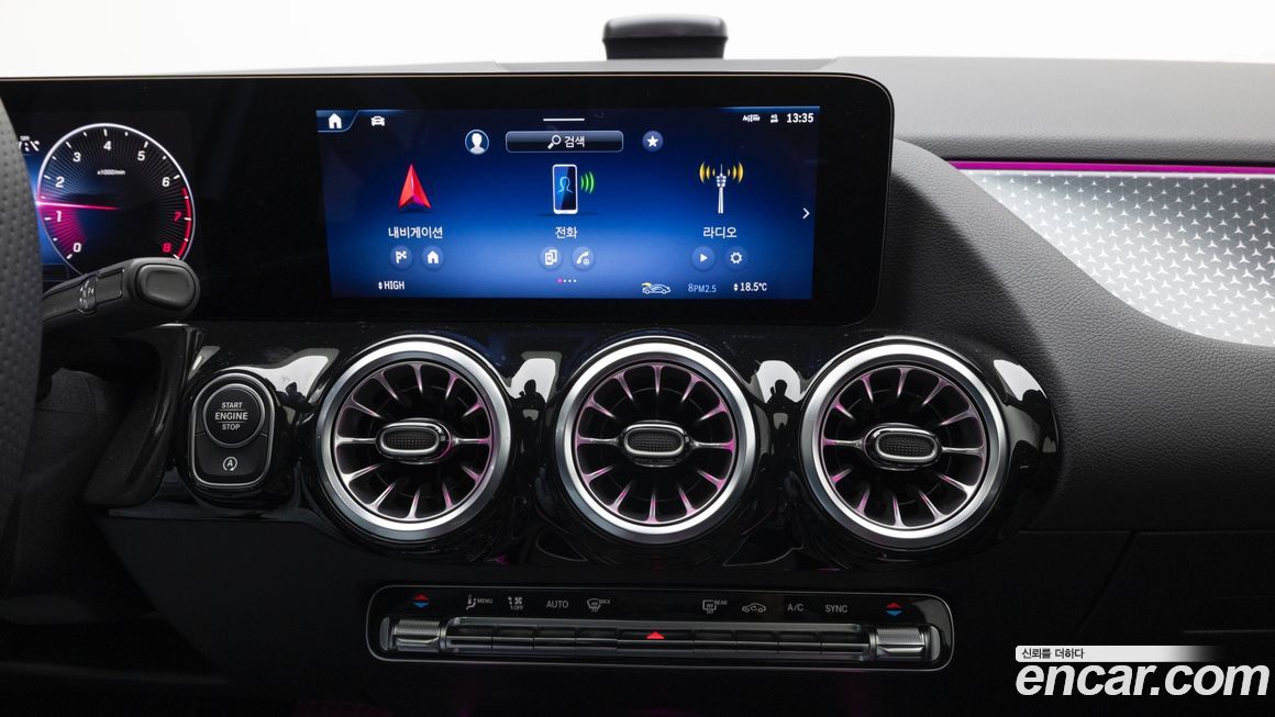 Mercedes-Benz GLA-Class 2026