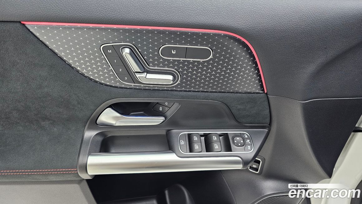 Mercedes-Benz EQA 2025