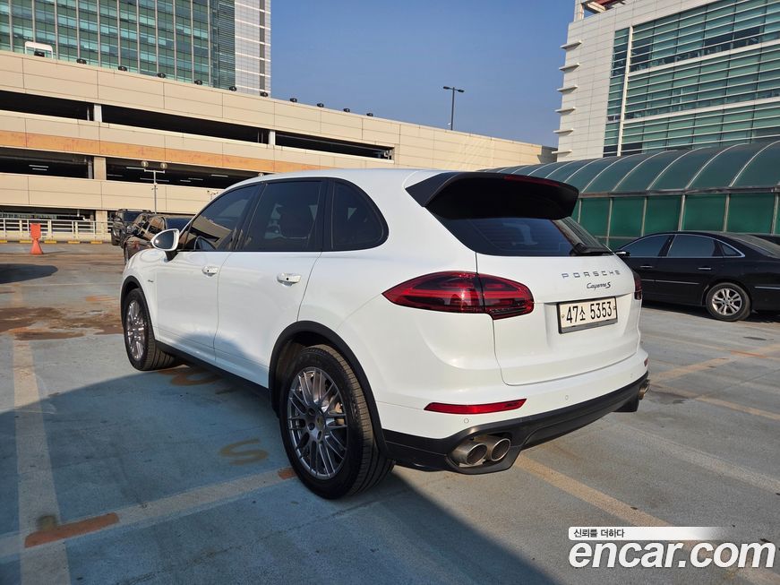 Porsche Cayenne 2015