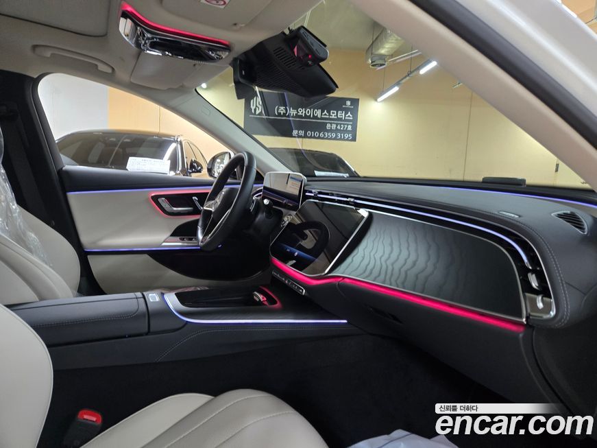 Mercedes-Benz E-Class 2025