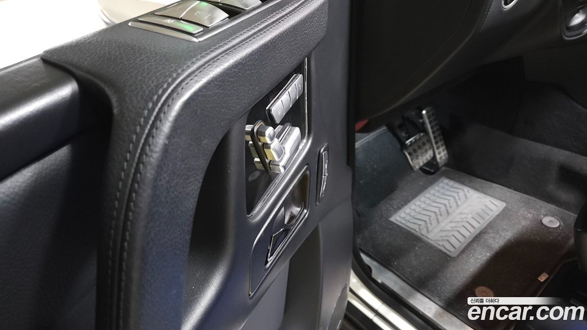 Mercedes-Benz G-Class 2014