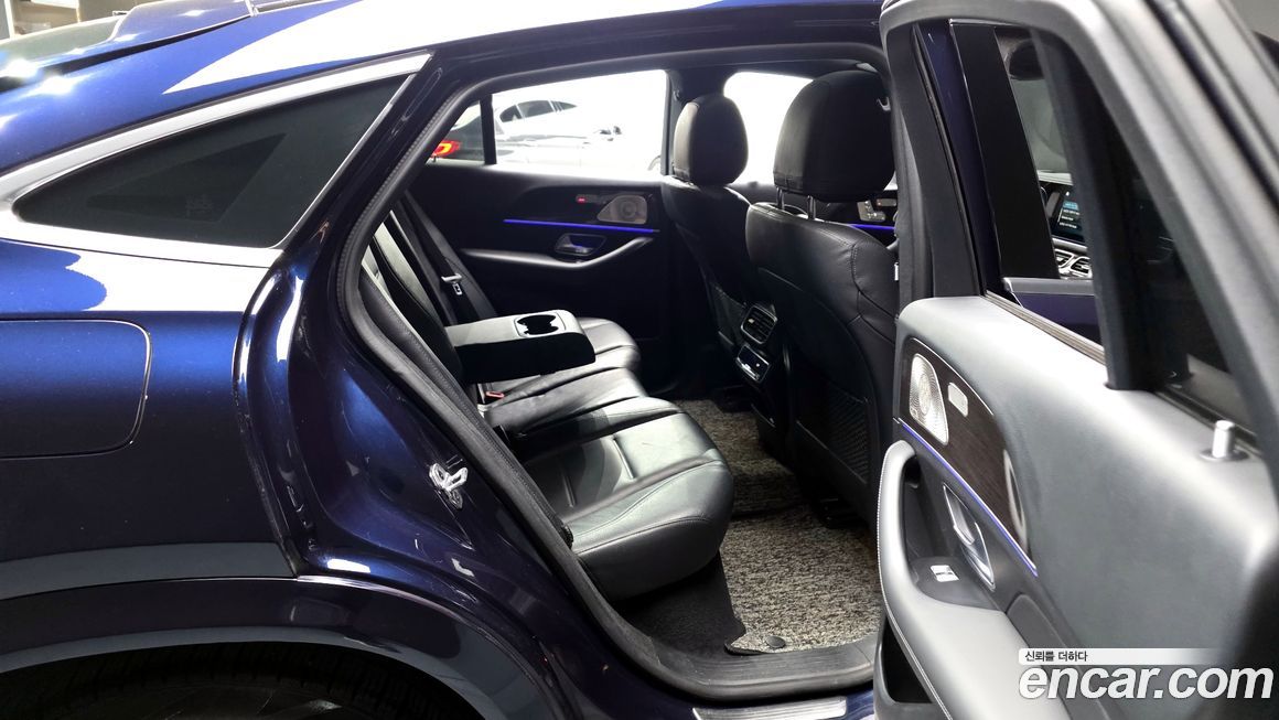 Mercedes-Benz GLE-Class 2021