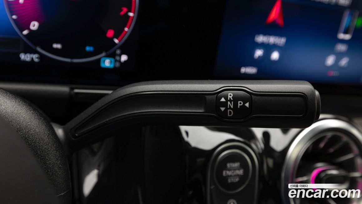 Mercedes-Benz GLA-Class 2026