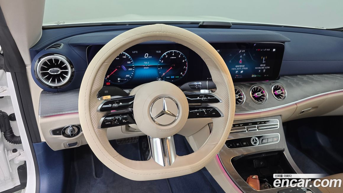 Mercedes-Benz E-Class 2021