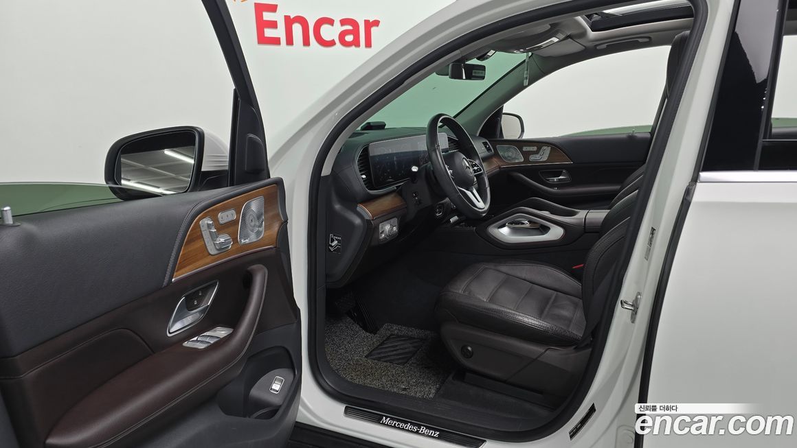 Mercedes-Benz GLE-Class 2020