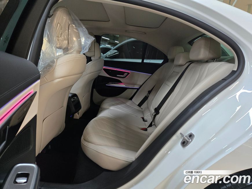 Mercedes-Benz E-Class 2025