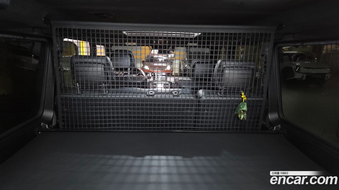 Mercedes-Benz G-Class 2014