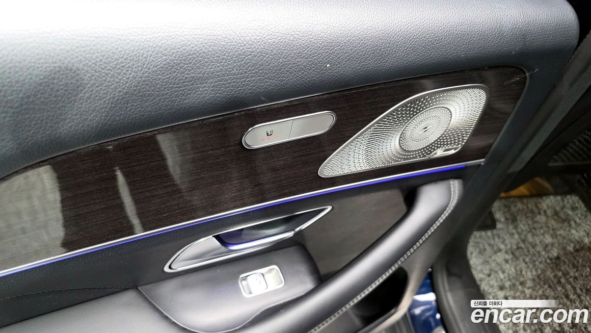 Mercedes-Benz GLE-Class 2021