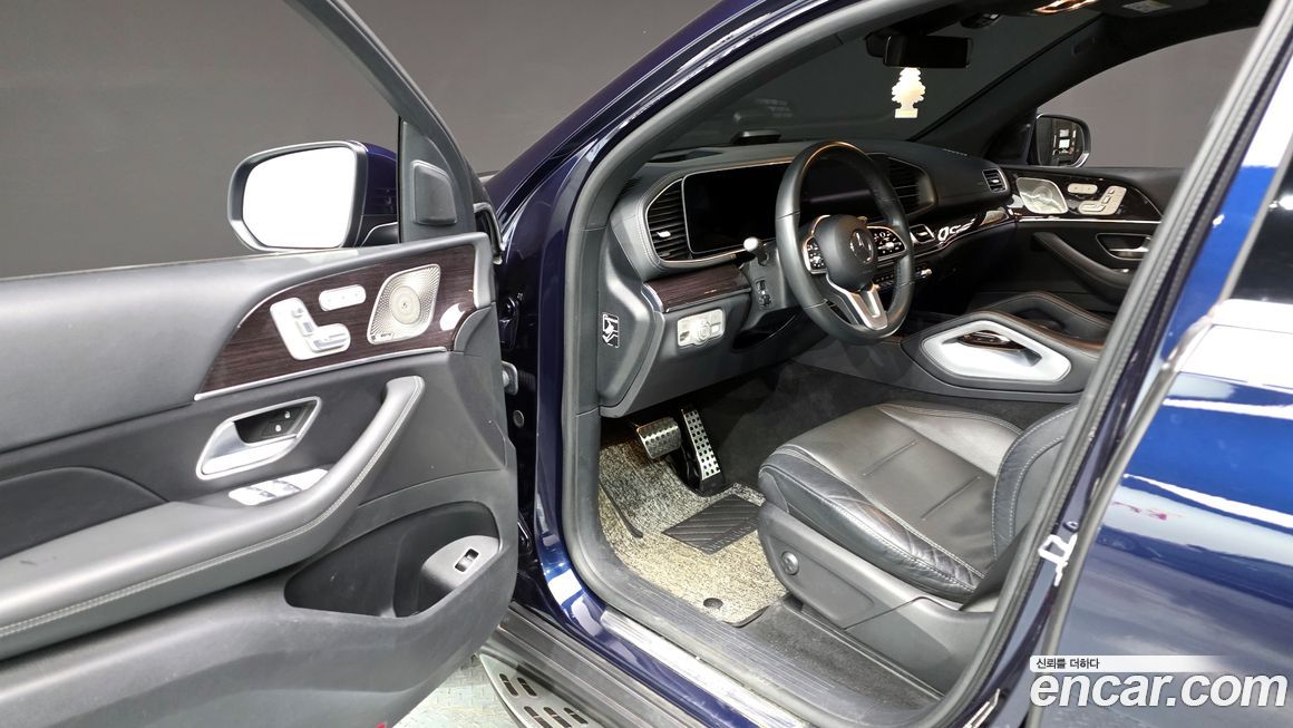 Mercedes-Benz GLE-Class 2021