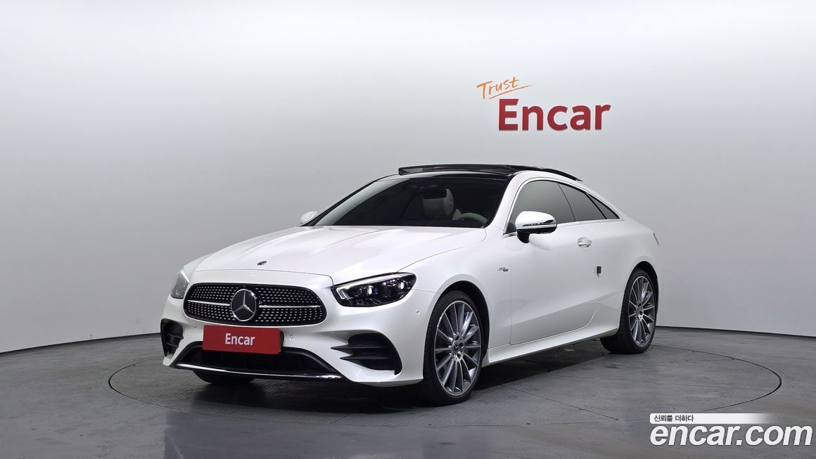 Mercedes-Benz E-Class 2021