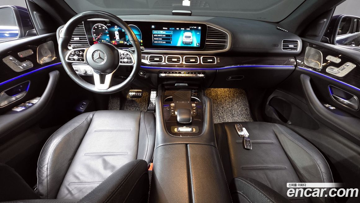 Mercedes-Benz GLE-Class 2021