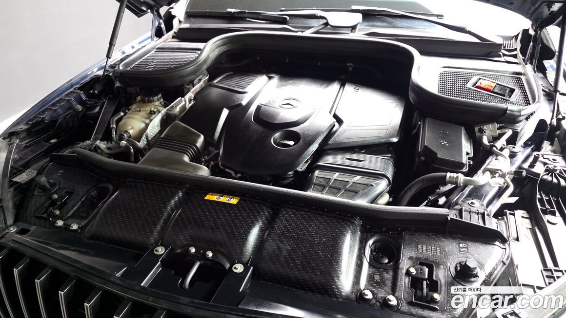 Mercedes-Benz GLE-Class 2021